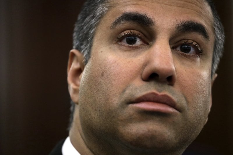 FCC Chairman Ajit Pai to leave telecom agency on January 20