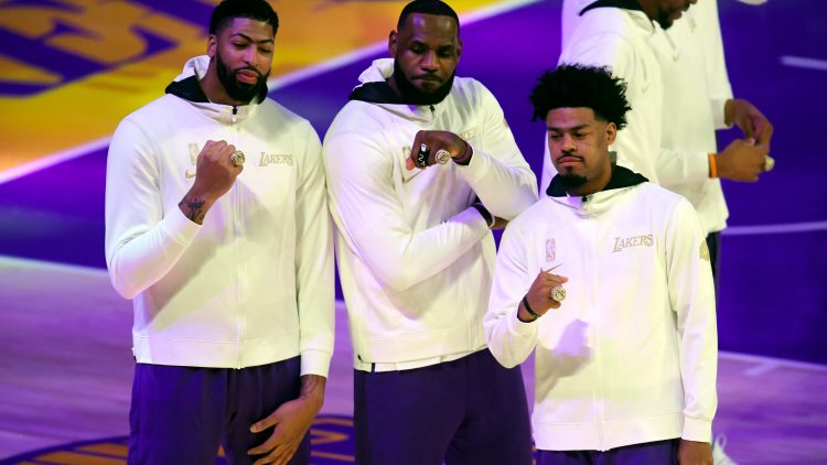 Lakers championship rings feature Kobe Bryant tribute