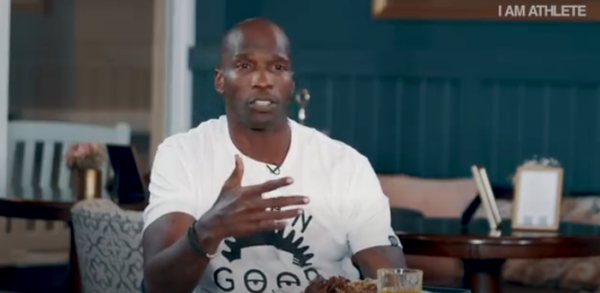 ‘What Type Of Dinner He Eating?’: Chad “Ochocinco” Johnson Gives $1300 Tip, All Fans Can Focus on Is the $2 Bill Amount