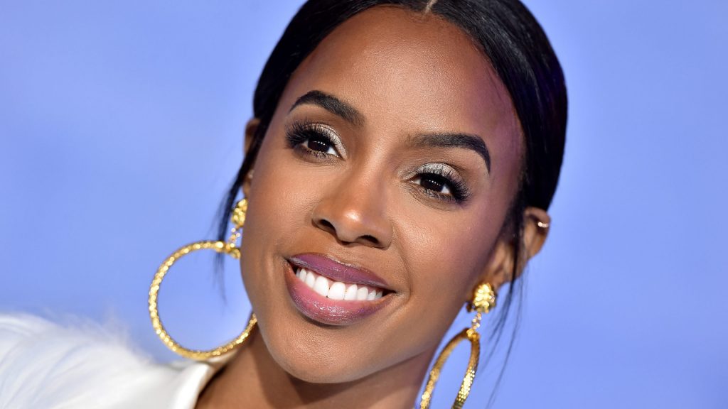 R&B star Kelly Rowland announces birth of second son