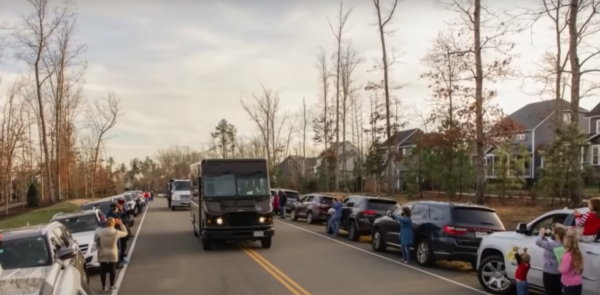 Virginia UPS Driver Moved to Tears As Neighbors Thank Him for His Work During the Pandemic