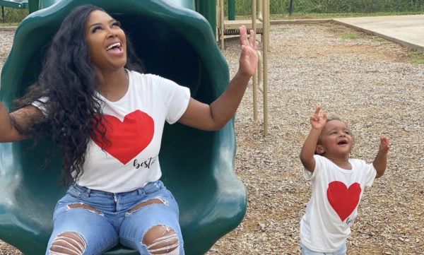 ‘45 Minutes’: Fans React to Detective Kenya Moore Making Her Daughter Wait for Her Meal as She Investigates Who Was Sleeping with the Stripper During Latest Episode of ‘RHOA’