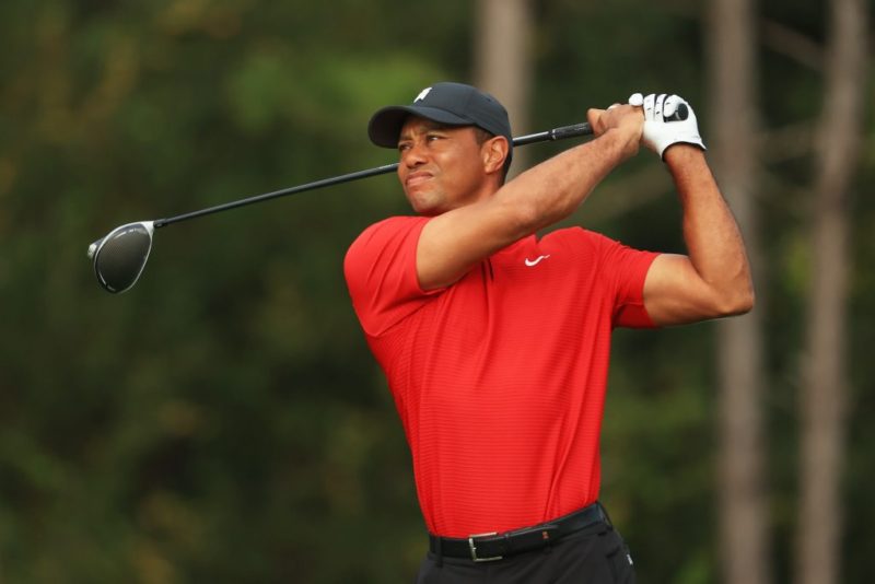 Tiger Woods suffers multiple leg injuries in car accident, extracted with jaws of life