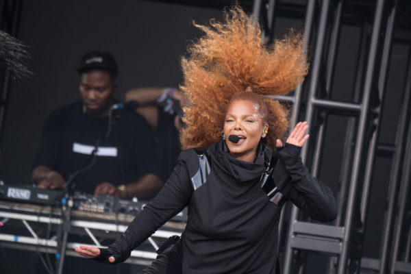 ‘I Began to Cry’: Janet Jackson Thanks Fans After ‘Control’ Album Tops the Charts Just One Day After Justin Timberlake Apology