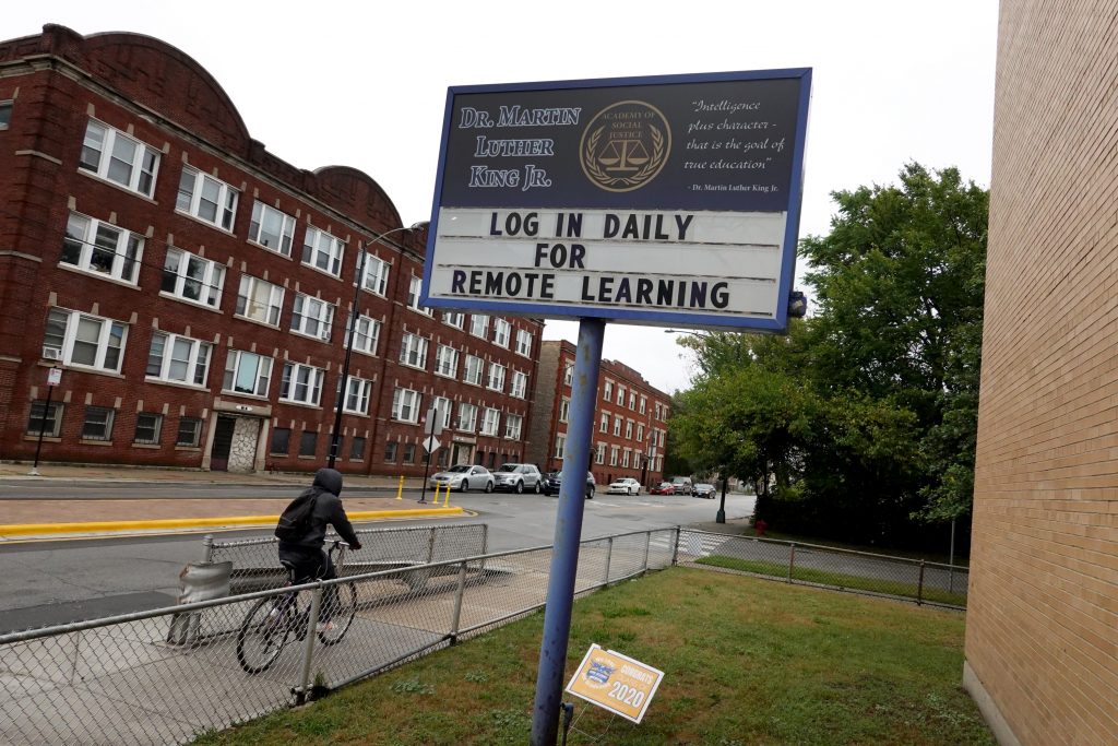 Chicago mayor touts deal with union to reopen schools