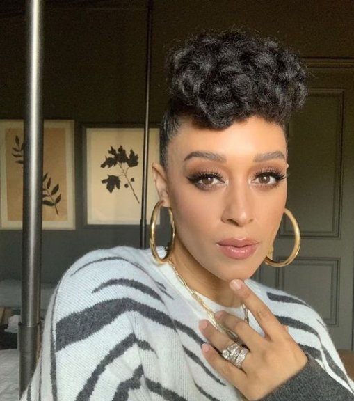 ‘Well Done Queen’: Tia Mowry Bodies the ‘I’m So Pretty Challenge’