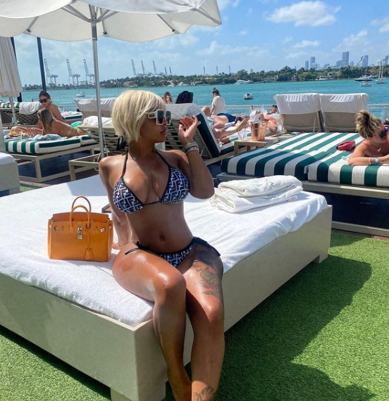 ‘A Whole Meal’: Alexis Skyy Oils Up Her Body In Preparation for the Miami Sun, Fans Are Melting Over Her Beautiful Pics