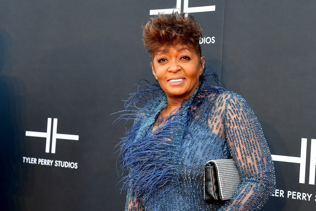 Anita Baker asks fans not to buy or stream her music as she battles for her masters