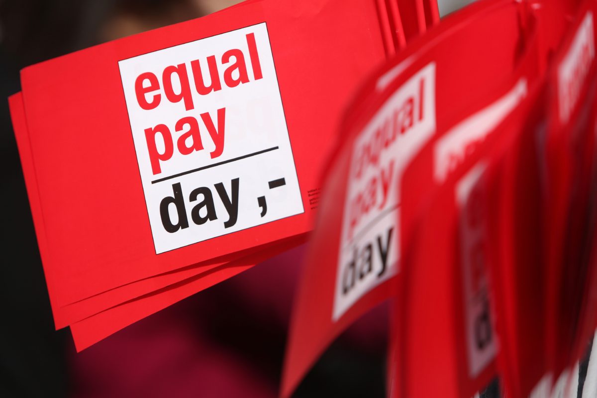 Equal Pay Day: Where Black People Rank On The Wage Gap Totem Pole, In 2 Unfortunate Charts