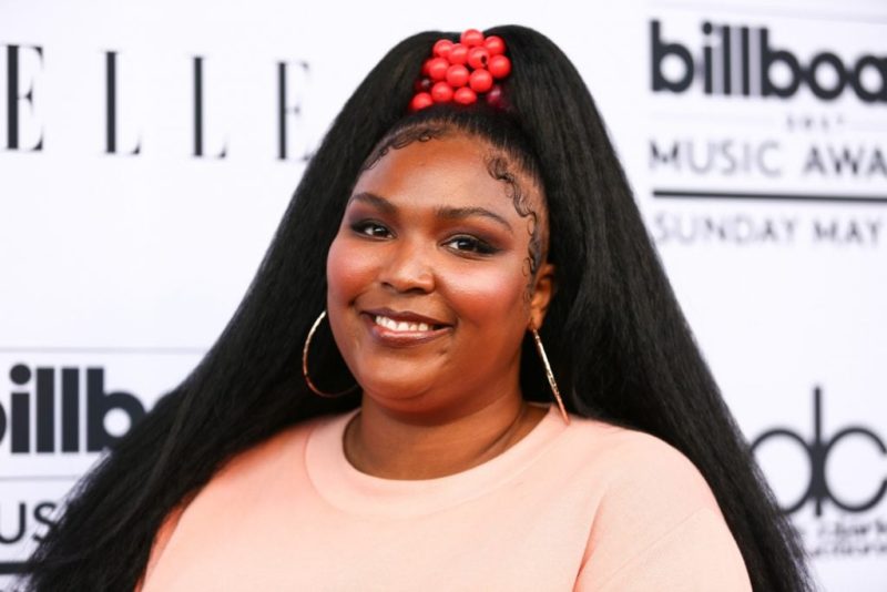 Lizzo calls out ‘fake doctors’ for trying to diagnose healthy ‘fat girls’