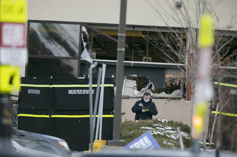 Boulder supermarket shooter ID’d as 21-year-old man