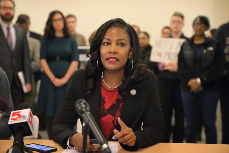 St. Louis treasurer, alderwoman advance in race for mayor