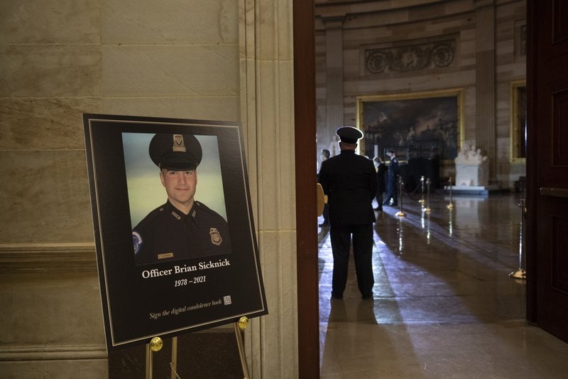 2 charged in assault of Capitol officer who died after riot