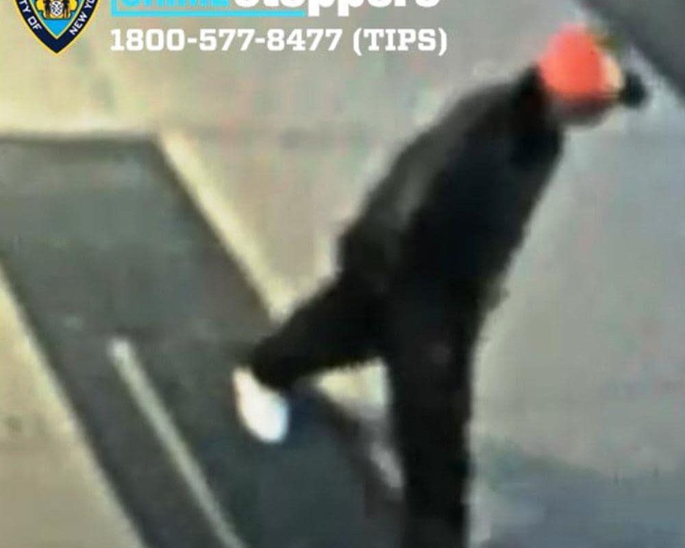 Police seek attacker who kicked Chinese American man in head