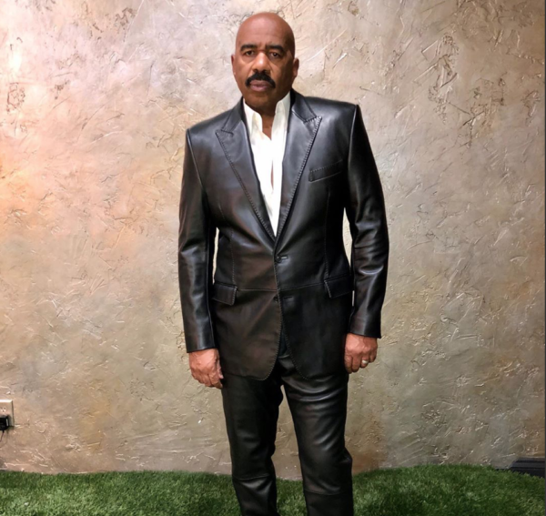 Resurfaced Clip of Steve Harvey Explaining Why Men and Women Can’t Be Friends Sends Twitter Into a Tizzy