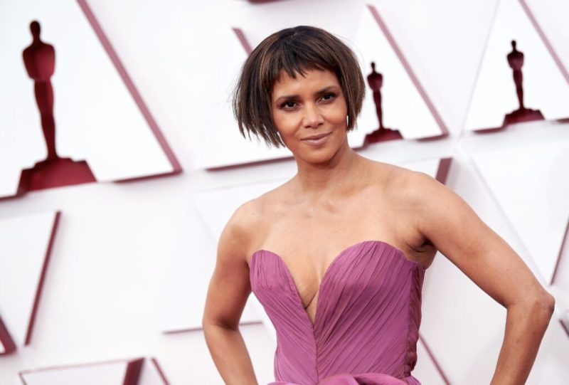 Halle Berry joins in on the fun after fans joke about blunt bob