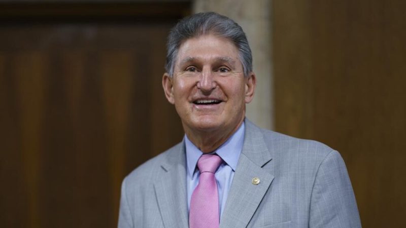 Manchin pans DC statehood bill in another break with Dems