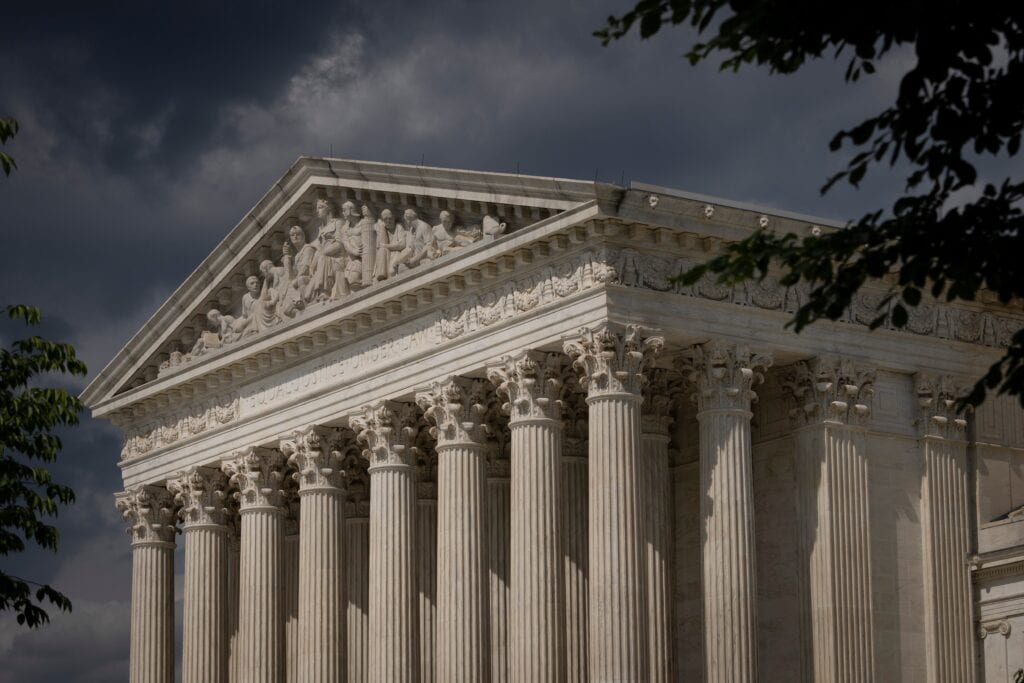 Supreme Court declines to expand police power to enter homes without warrant