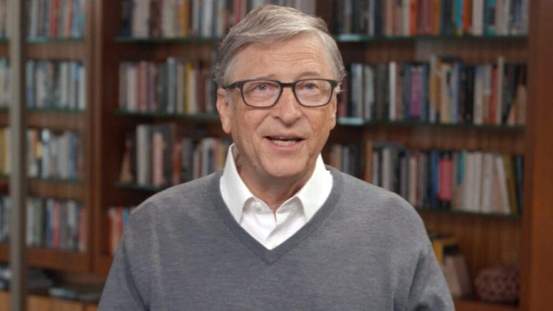 Bill Gates had extramarital affair, pursued relationships at work
