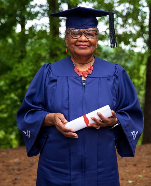 Great-grandmother graduates from college at 78: ‘Follow your dreams’