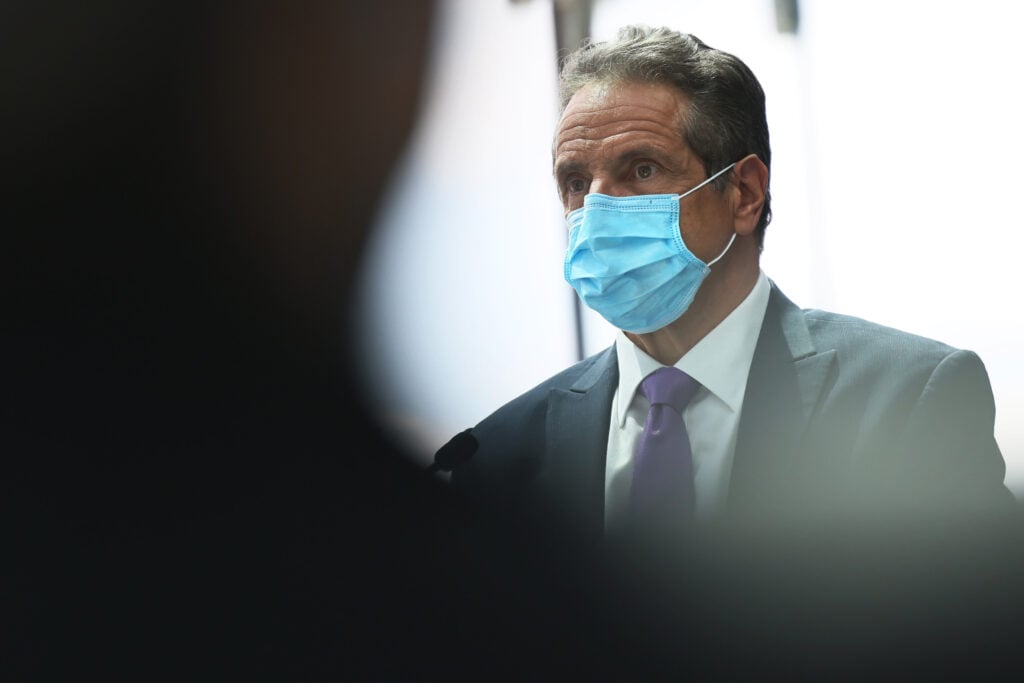 6 county executives ask Cuomo to follow CDC rules on masks