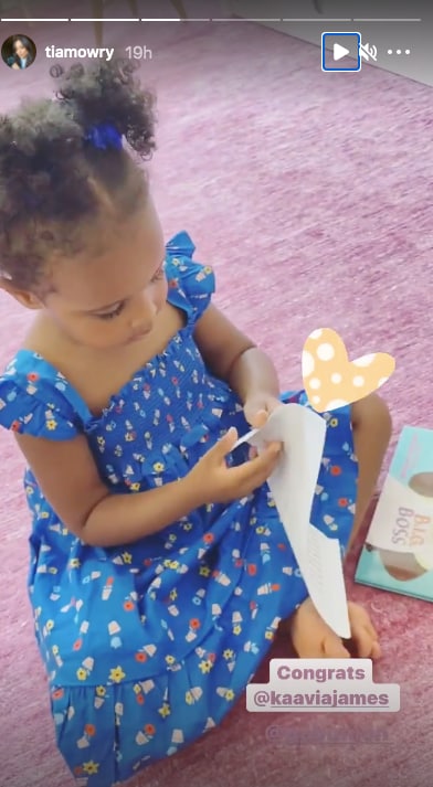 Tia Mowry says Kaavia James helped her daughter learn to swim at playdate