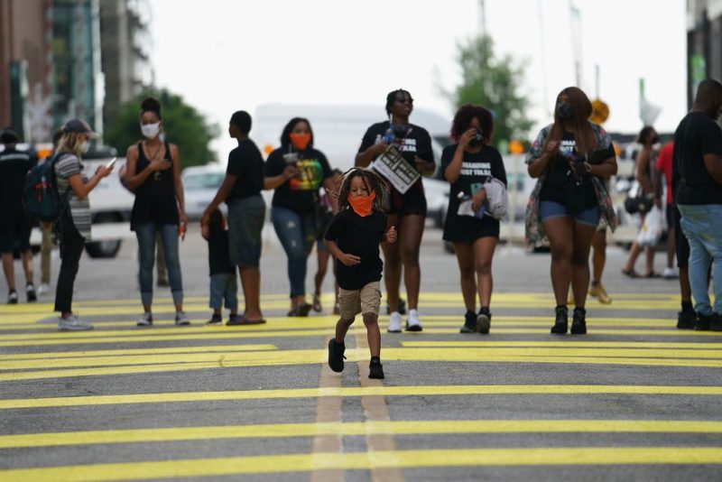 Senate approves bill to make Juneteenth a national holiday