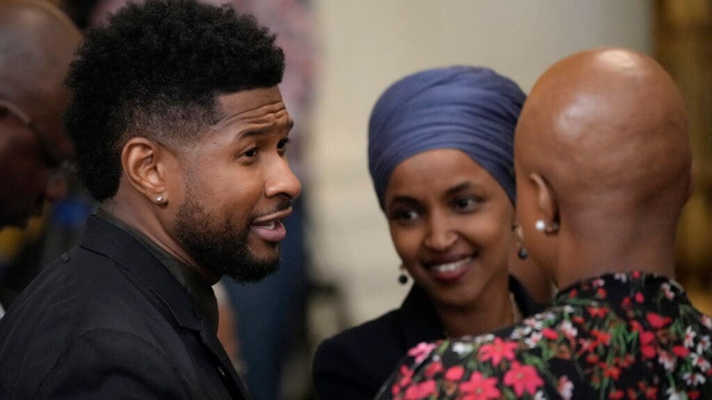 Black members of Congress, singer Usher react to Juneteenth becoming federal holiday