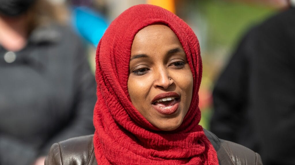 Pelosi, Dem. leaders issue statement on Rep. Omar’s comments on US, Israel after backlash