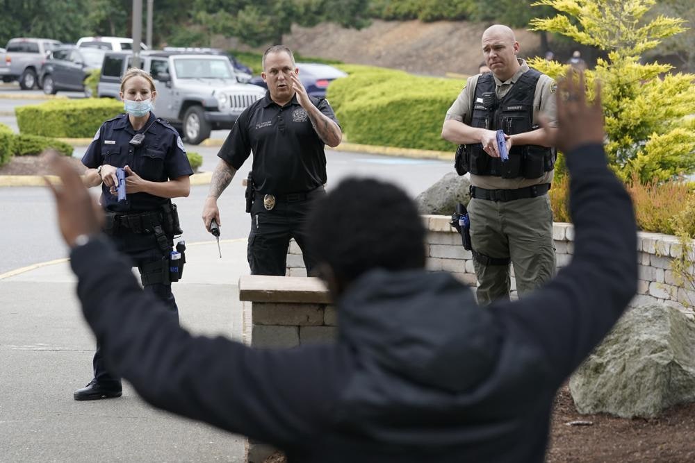 Confusion besets new police reform laws in Washington state