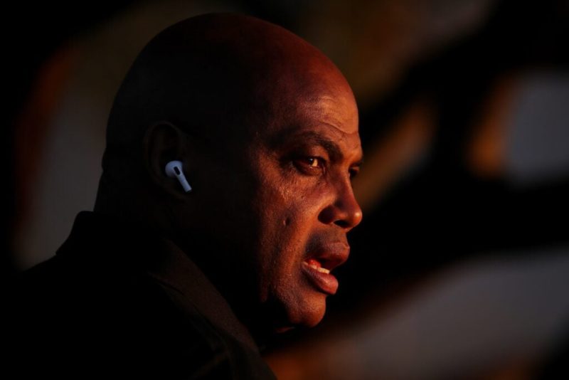 Charles Barkley slams anti-vaxxers, calls on pro sports leagues to mandate player vaccinations