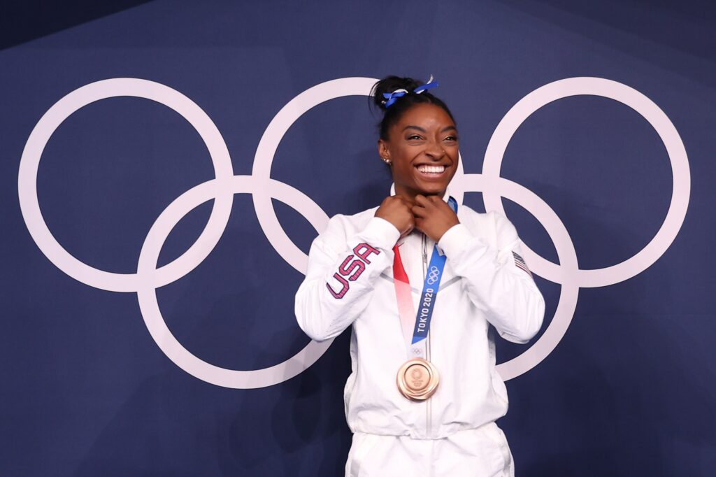 Simone Biles’ aunt died during Tokyo Olympics, coach says