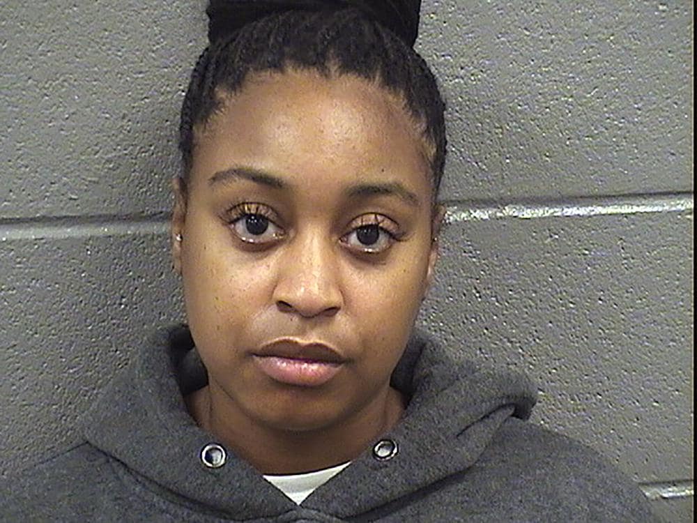 Chicago police officer charged in downtown subway shooting