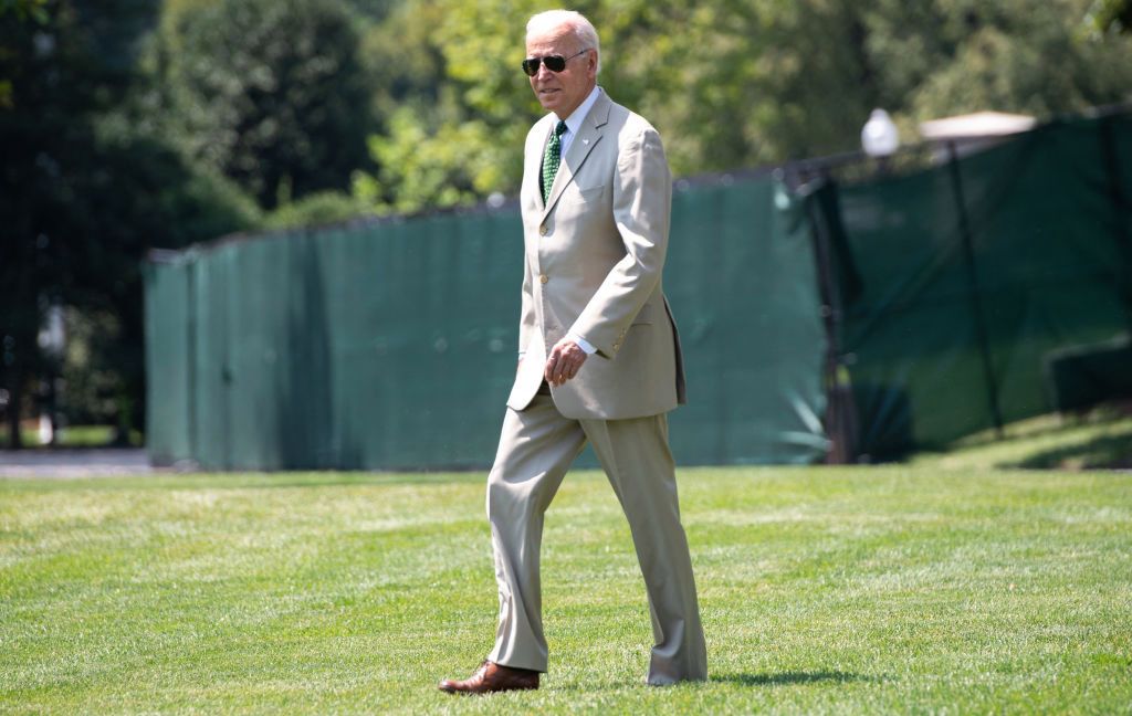 Biden Trolls Republicans With Tan Suit Nearly 7 Years After Fake Outrage Over Obama’s Outfit