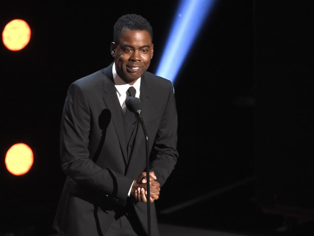 Chris Rock says he has COVID-19, urges vaccination