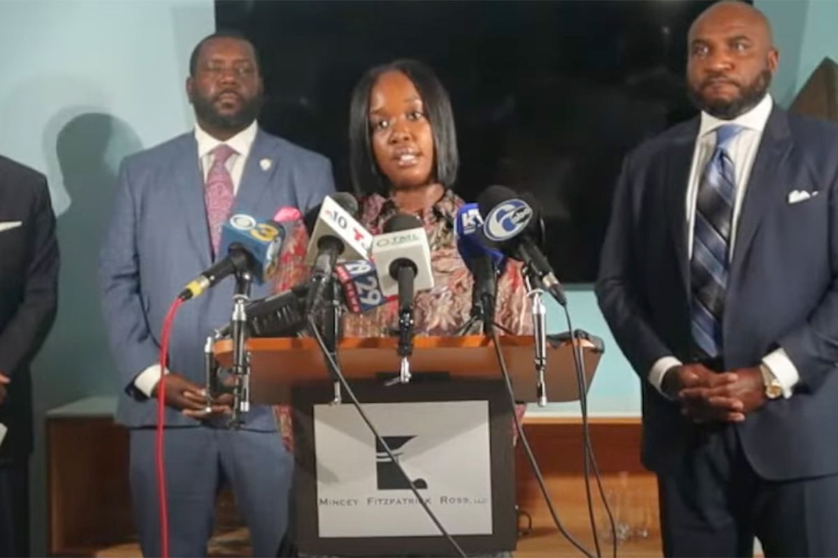 Rickia Young, Who Was Beaten By Philadelphia Cops, Sues National Police Union Over Misleading Photo
