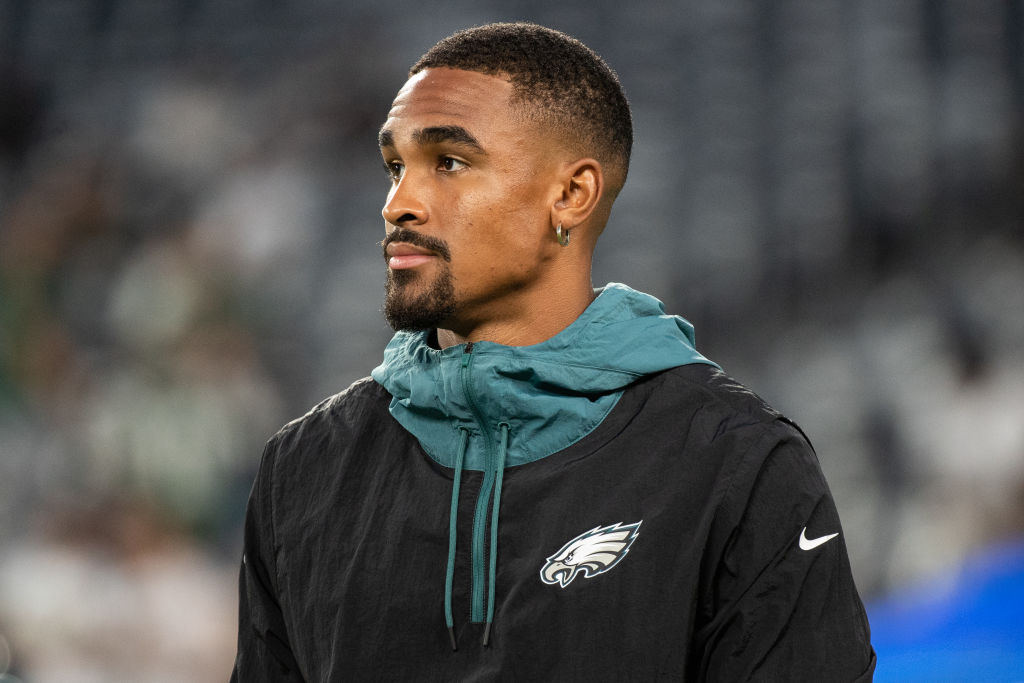 NFL Player Jalen Hurts Teams Up With NFLPA, FedEx For HBCU Scholarship Initiative