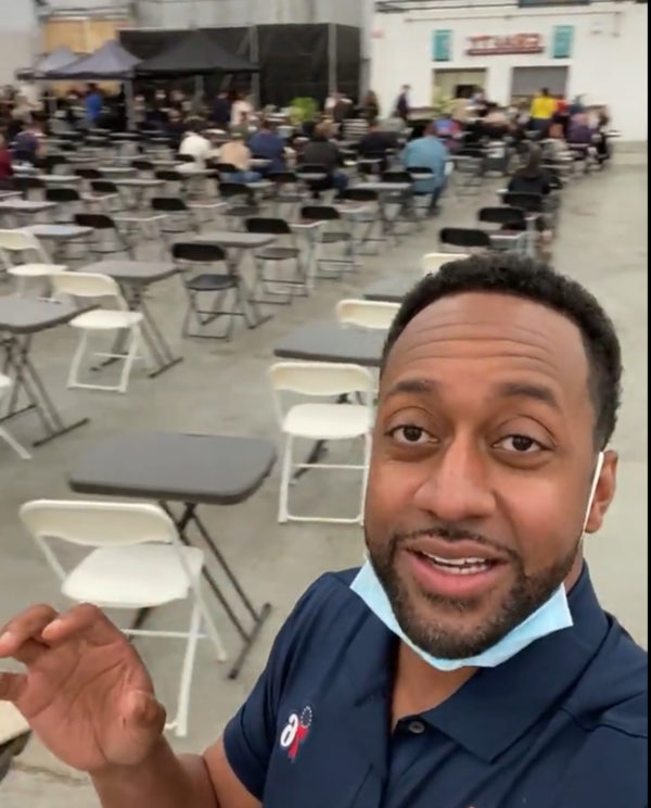 ‘One of the Dumbest Moments In History’: Jaleel White Shares Frustrations with Lunch Setup Due to COVID-19 Protocol on Set