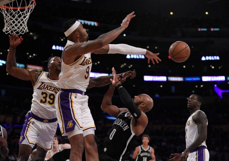 Nets beat Lakers as most stars sit in preseason opener