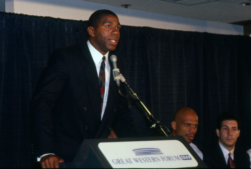 Magic Johnson Recalls Telling Wife About HIV Diagnosis 30 Years Later