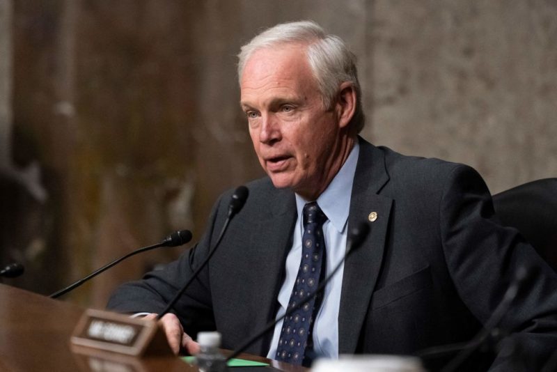 Republican Sen. Ron Johnson Claims ‘Mouthwash Has Been Proven To Kill The Coronavirus.’ Yes, You Read That Right
