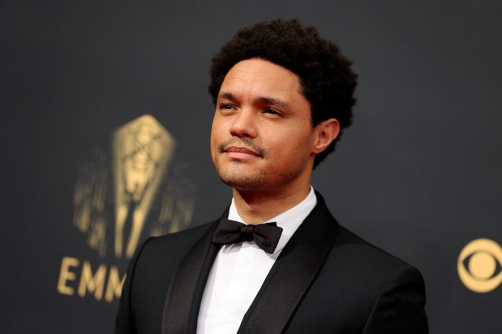 Trevor Noah returning to host 2022 Grammys