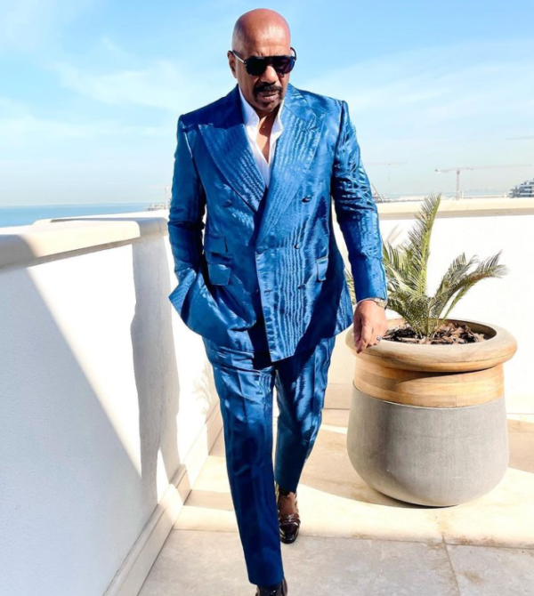 5 Drippiest Steve Harvey Outfits