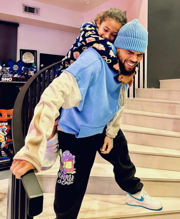 ‘I Would Do the Same’: Chris Brown’s Daughter Gets Excited About His New Music Video, Calls Her Friends to Show Them