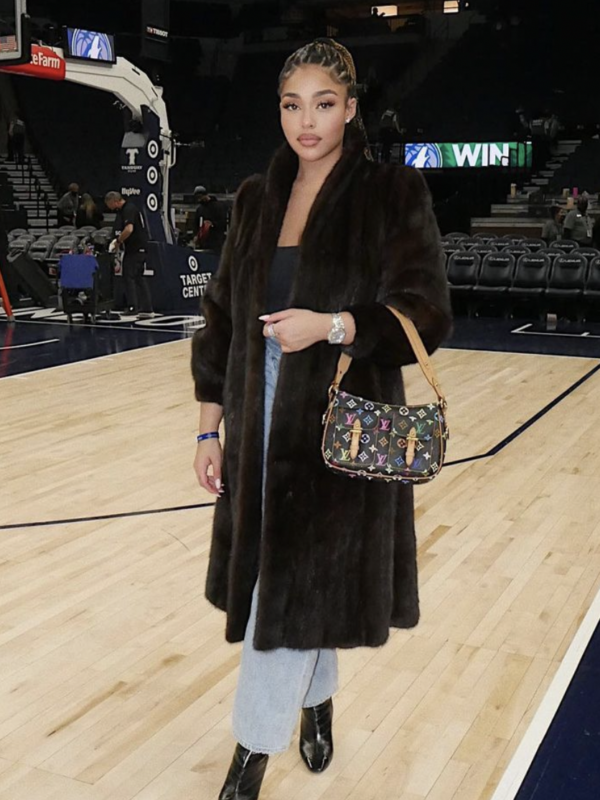 ‘Looking Like a Wifey’: Jordyn Woods Strikes a Pose on the Court at Boyfriend Karl-Anthony Towns’ Game