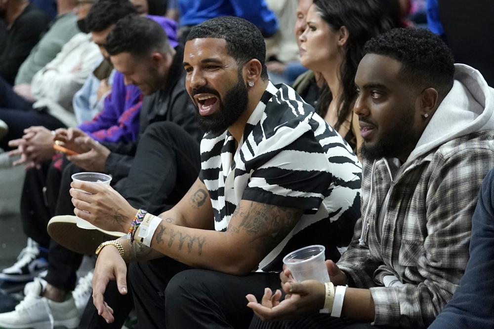 Drake was a star among A-listers at ‘Homecoming’ concert￼