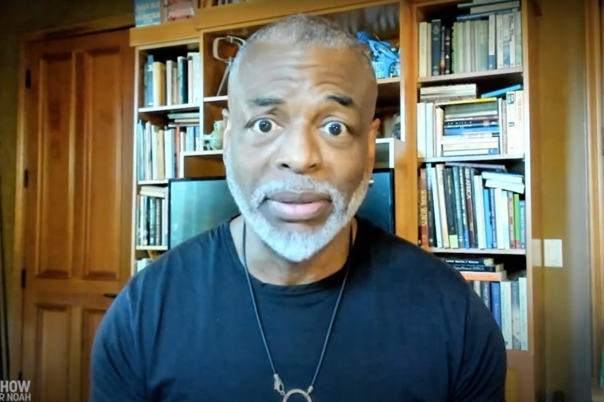 LeVar Burton wants you to ‘read banned books!’