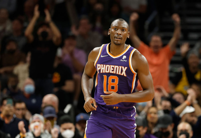 NBA Player Bismack Biyombo Pledges To Donate Salary To Build Hospital In Central Africa