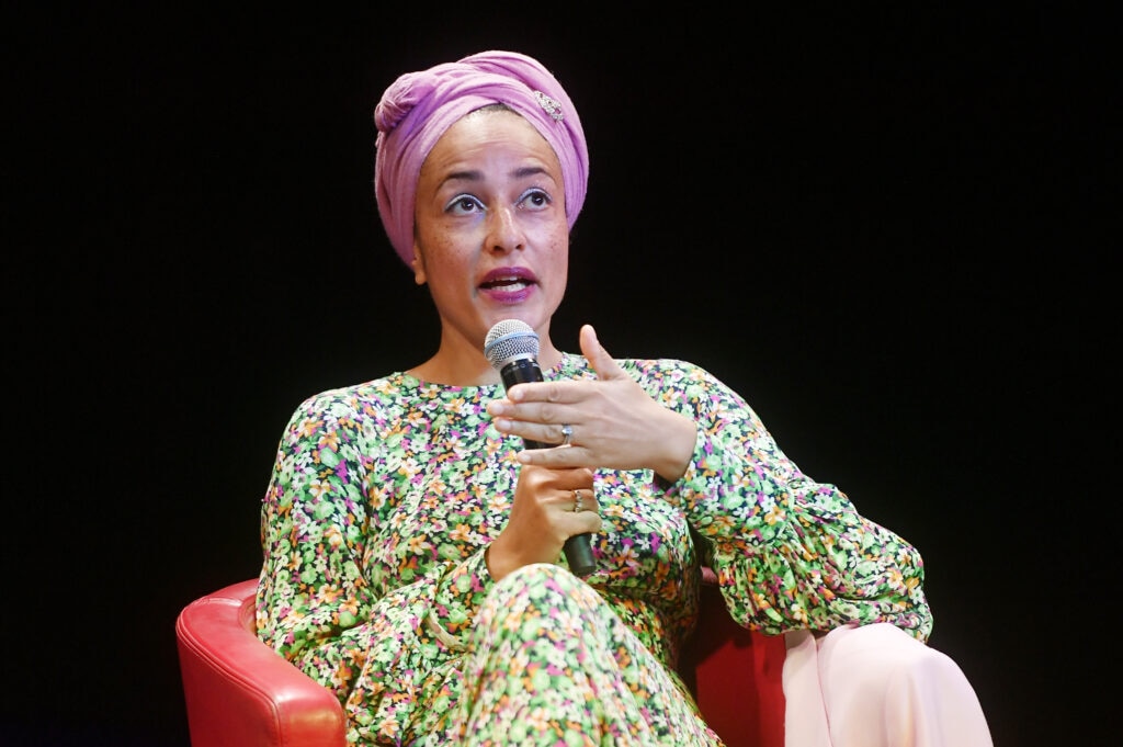 Zadie Smith to receive PEN America literary service award