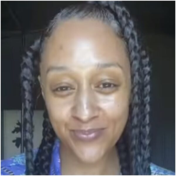 ‘Natural Beauty at Its Finest’: Tia Mowry Stuns Fans In ‘UnfilteredChallenge’ on Instagram